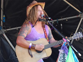 belfast busker alan deane irish music penwith penzance